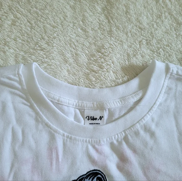 Vibe N' "Laguna Beach" Graphic Tee👕 - NWOT - Picture 5 of 14